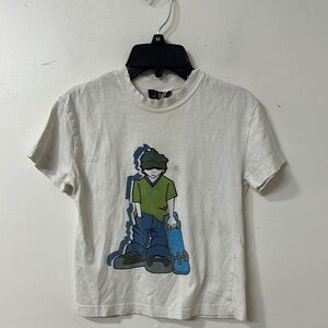 Kids Graphic Tee - White with Green and Blue Design RAID 90’s pre loved